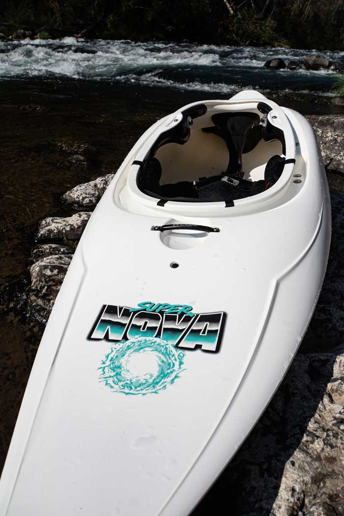 Dagger Kayaks Super Nova in white